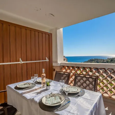 Apartamento L'esquinade - H4 233 By Interhome Saint-Raphaël