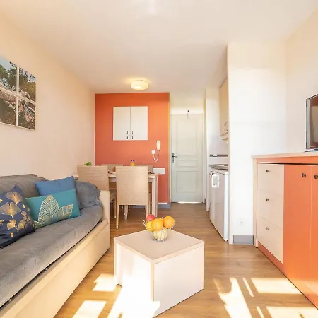 L'esquinade - H4 233 By Interhome * Saint-Raphaël