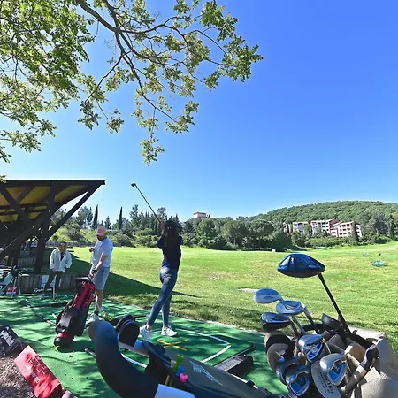 Apartamento L'esquinade - H4 233 By Interhome Saint-Raphaël