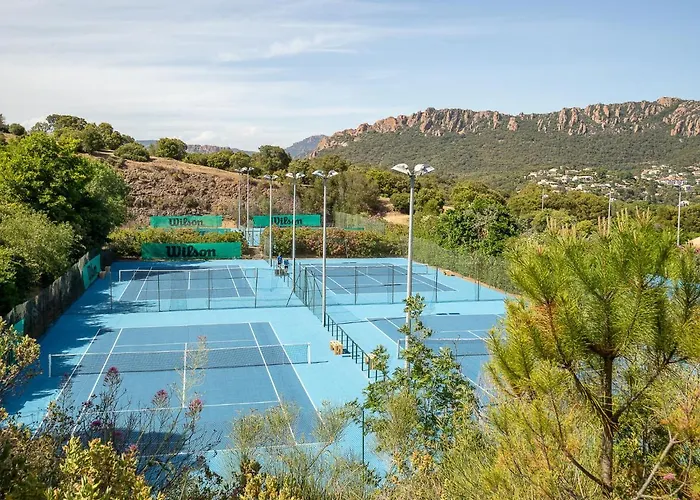 L'esquinade - H4 233 By Interhome * Saint-Raphaël